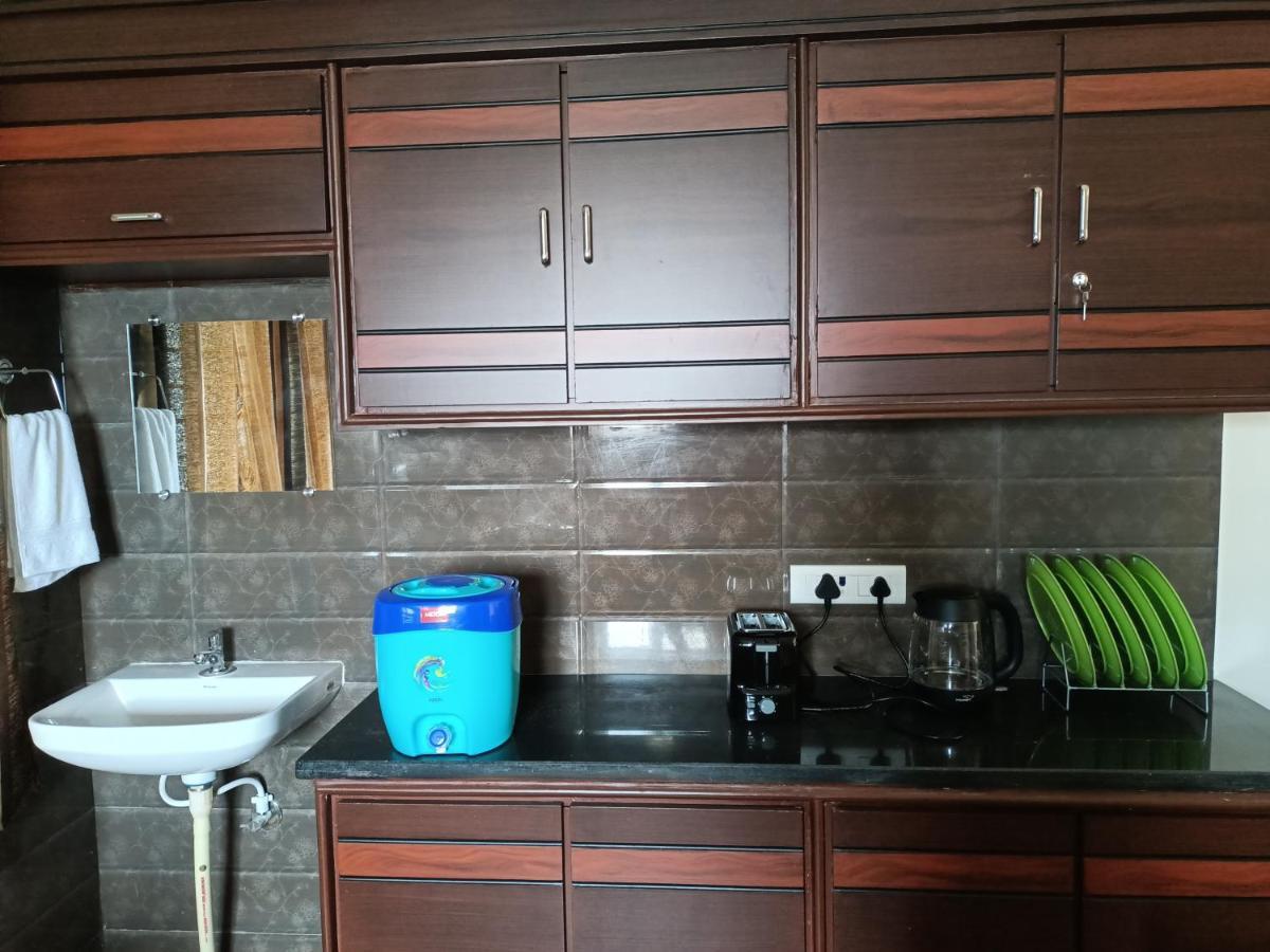 Four Seasons Home Stay Tirupati Ngoại thất bức ảnh