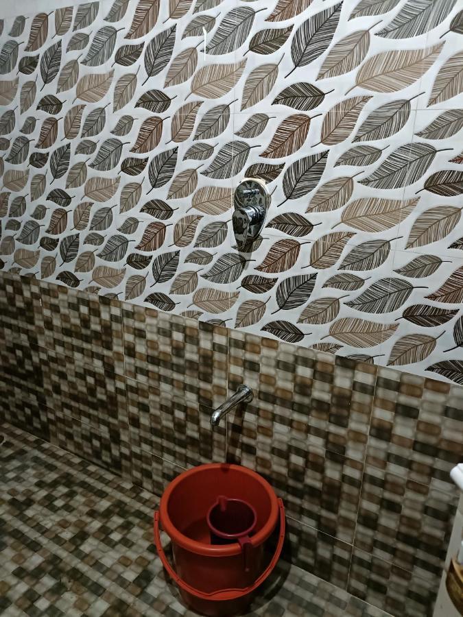 Four Seasons Home Stay Tirupati Ngoại thất bức ảnh