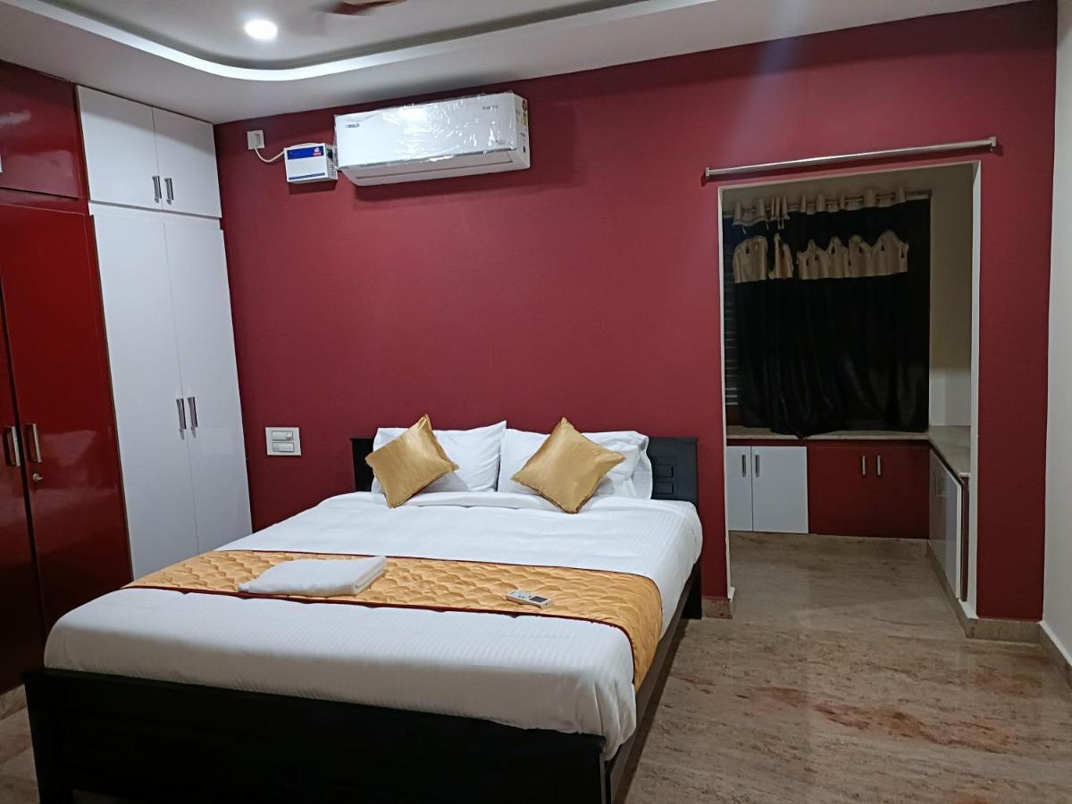 Four Seasons Home Stay Tirupati Ngoại thất bức ảnh