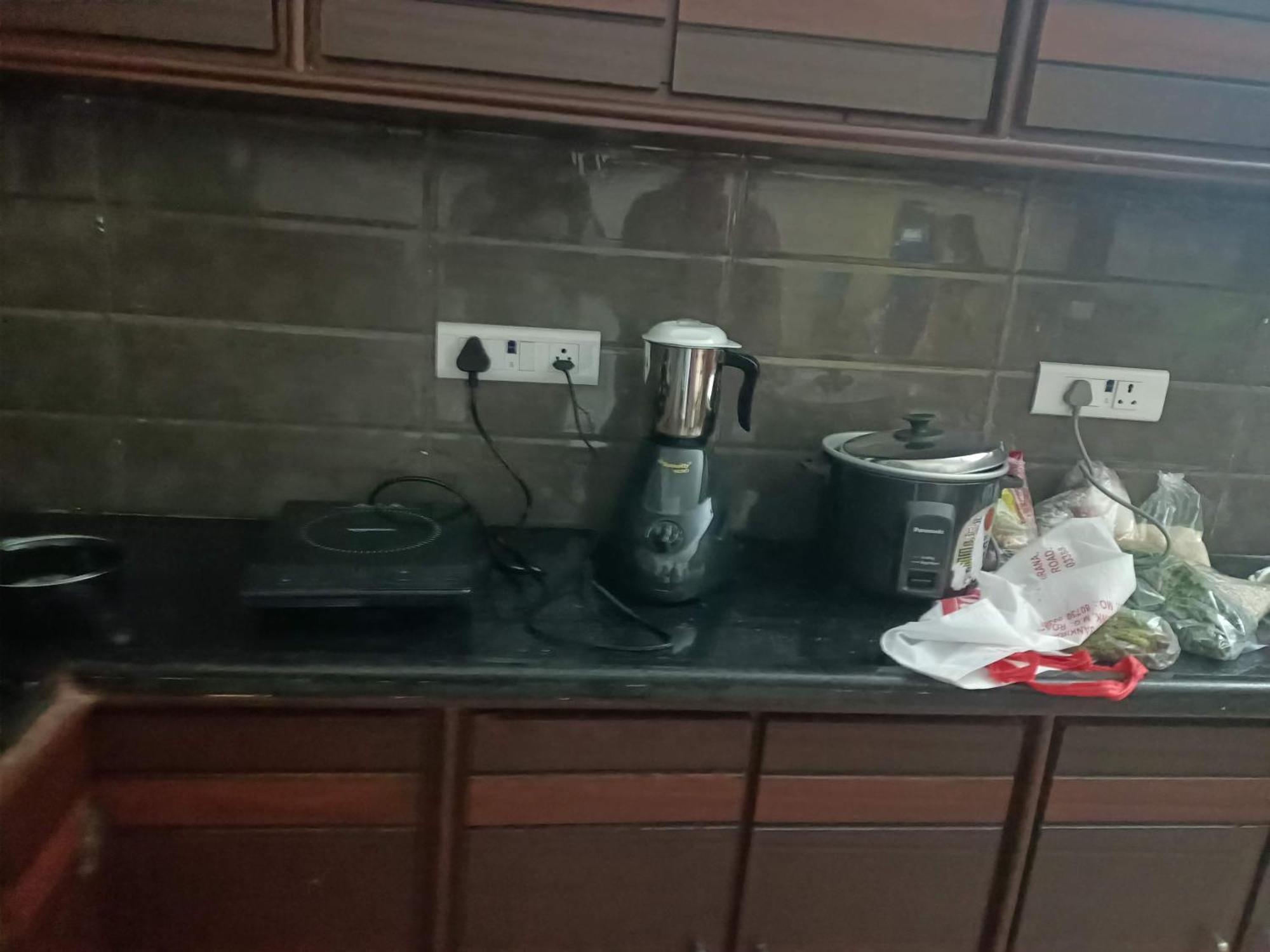 Four Seasons Home Stay Tirupati Ngoại thất bức ảnh
